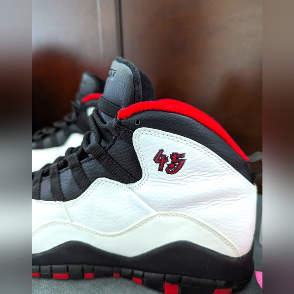 Jordan 10 #45 Double Nickel retros - Picture 3 of 6